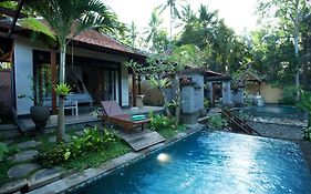 Segening Villa Ubud (bali)  Indonesia